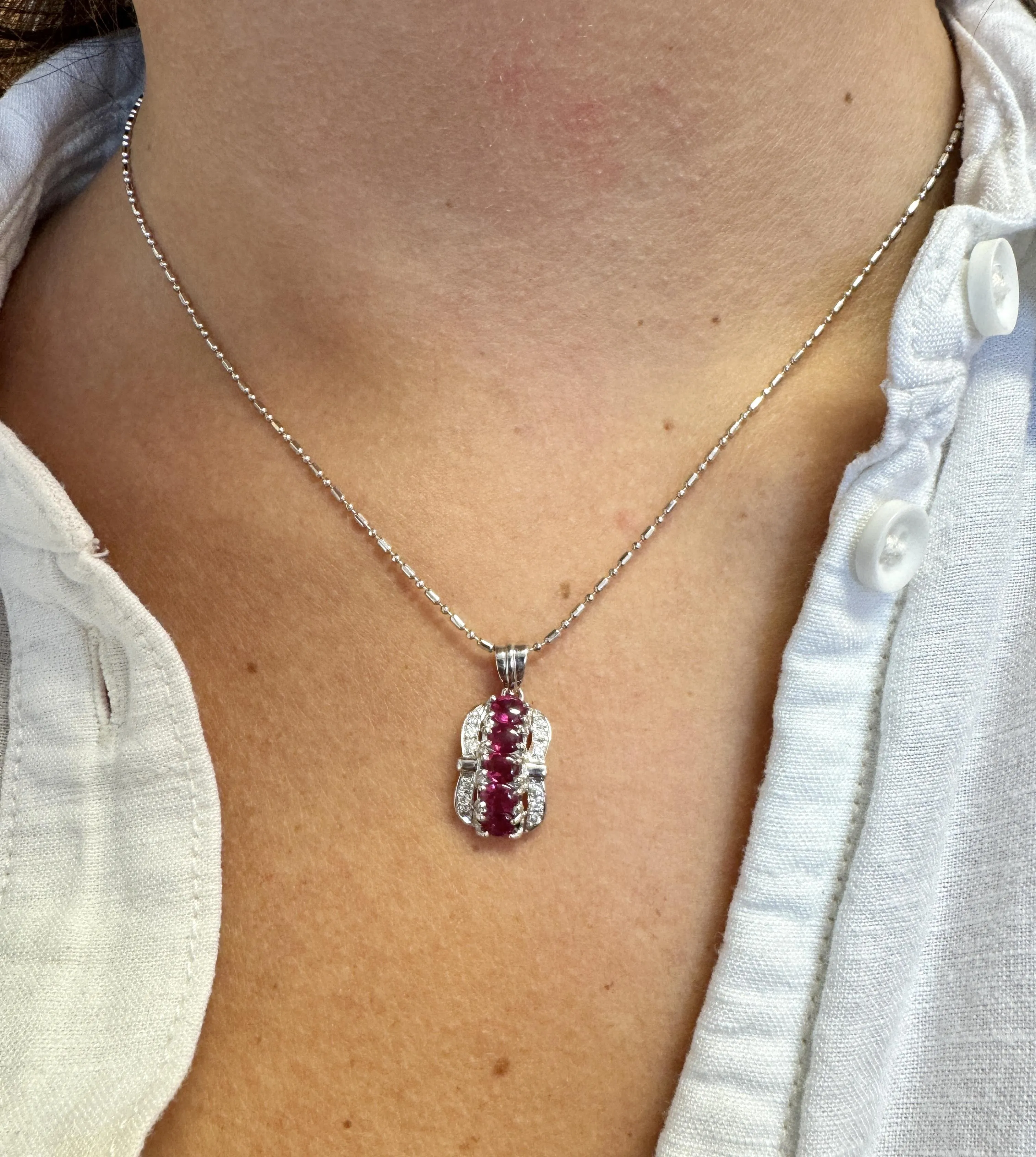 1.15 Carat Pinkish Red Ruby and Diamond Pendant Necklace Platinum