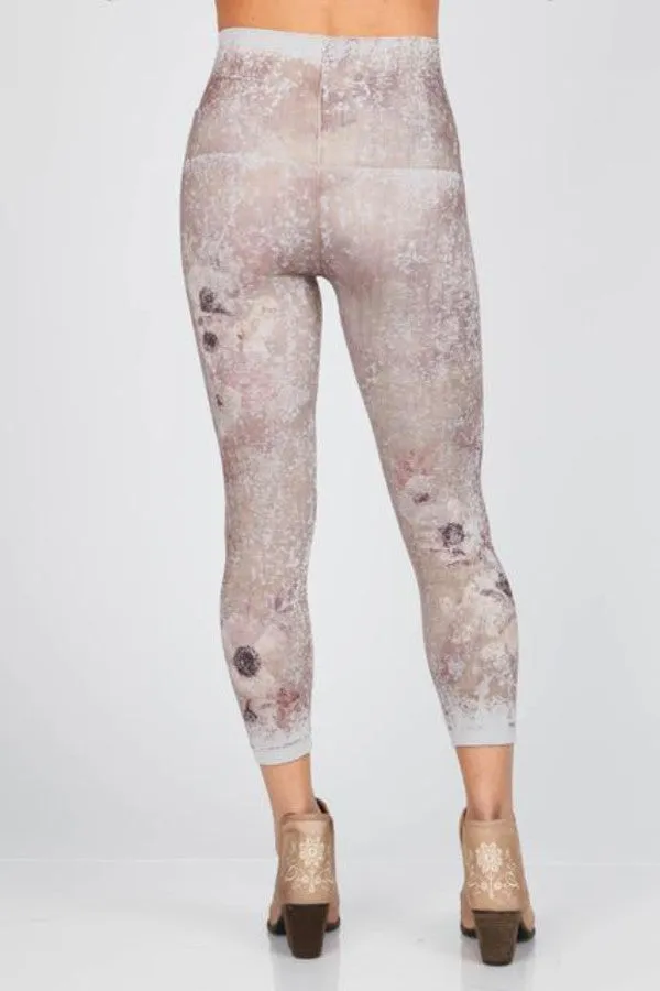 B2370CD  Capri/Short Magnolia Heaven Leggings by M.Rena