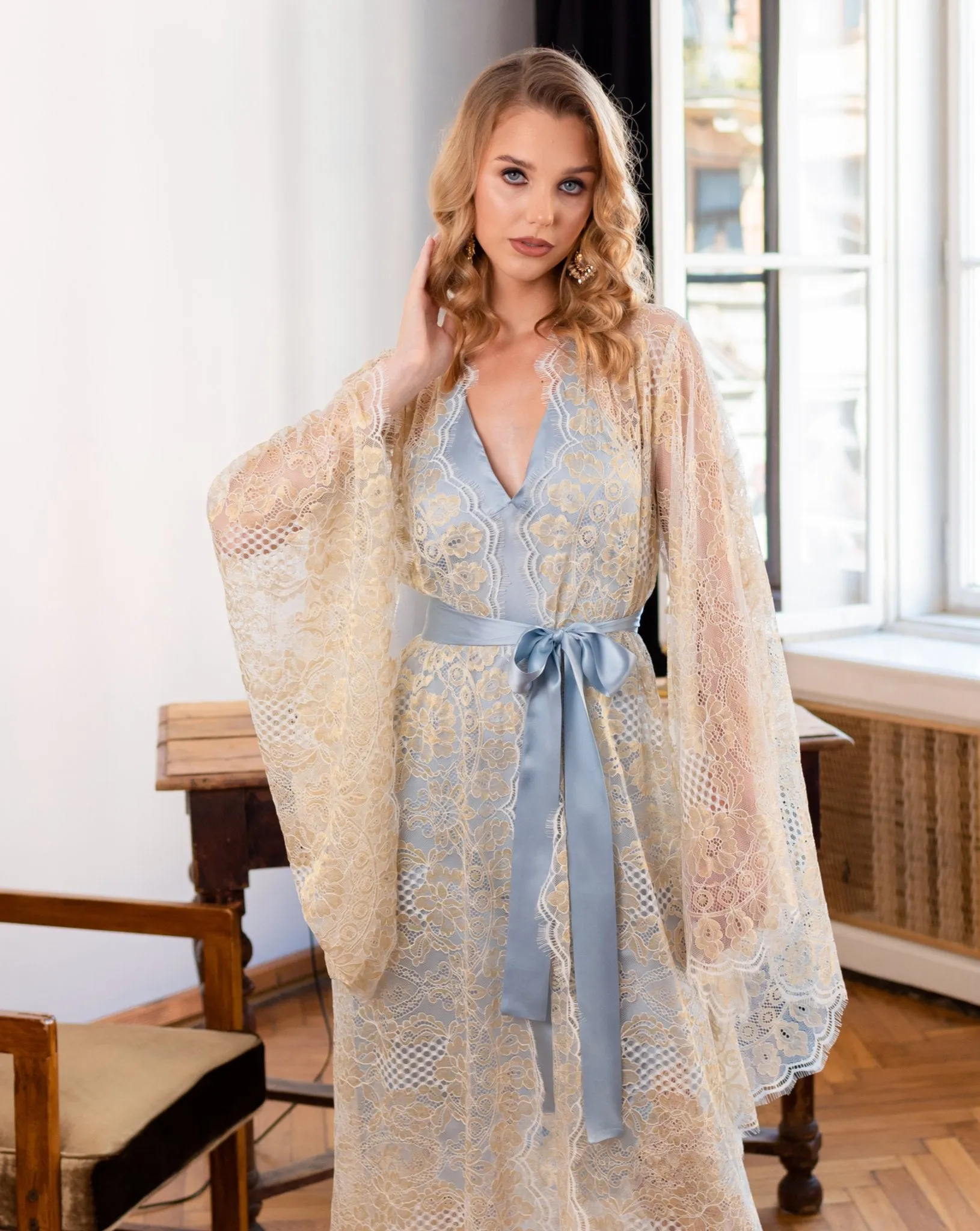 Baroque Robe and Nightgown Set