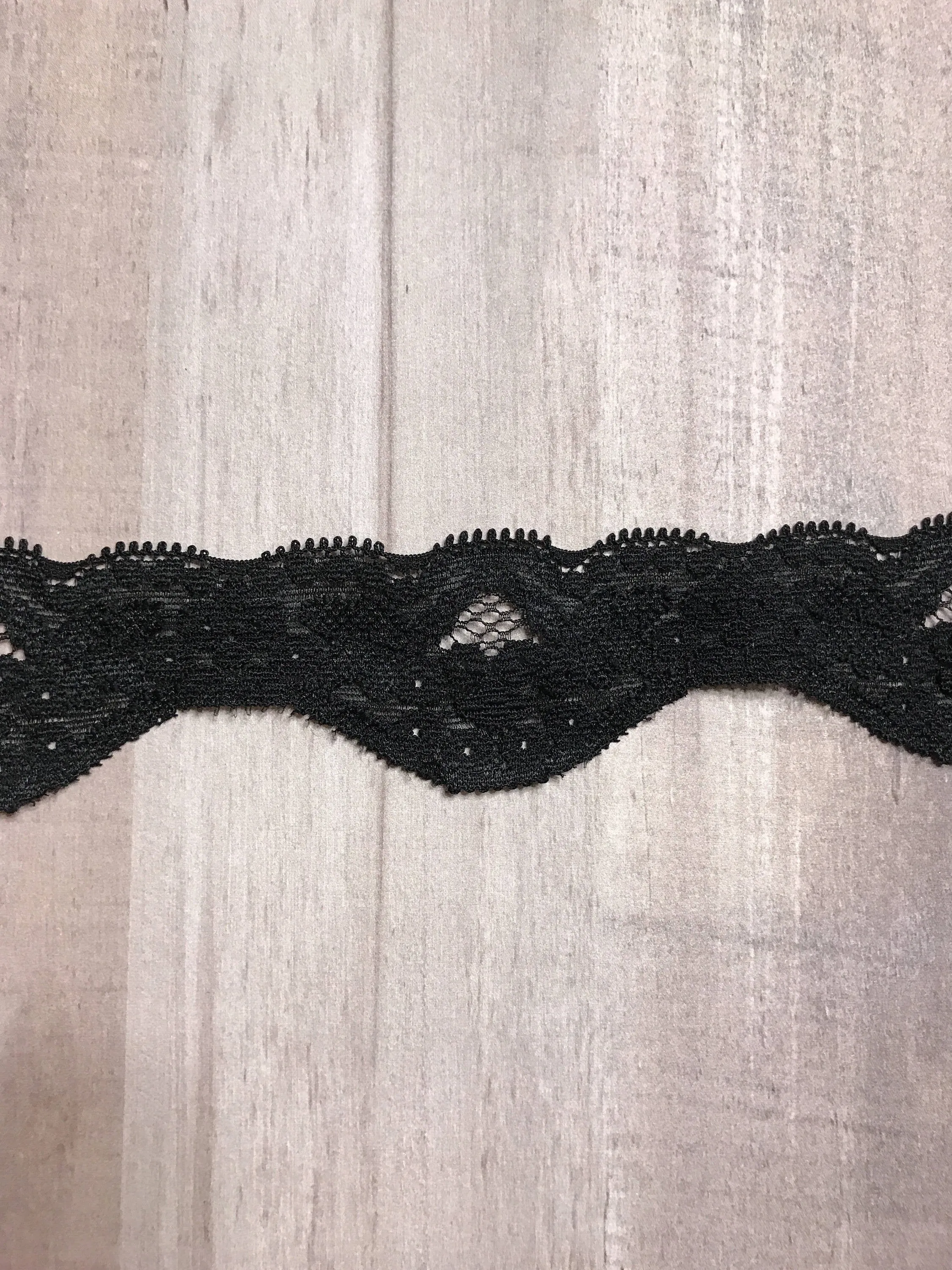 Black 1.5" Wide Stretch Lace