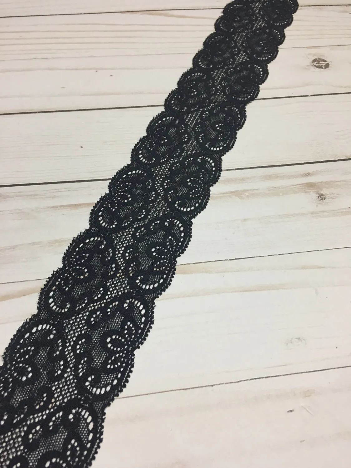 Black 2.25" Wide Heart Stretch Lace