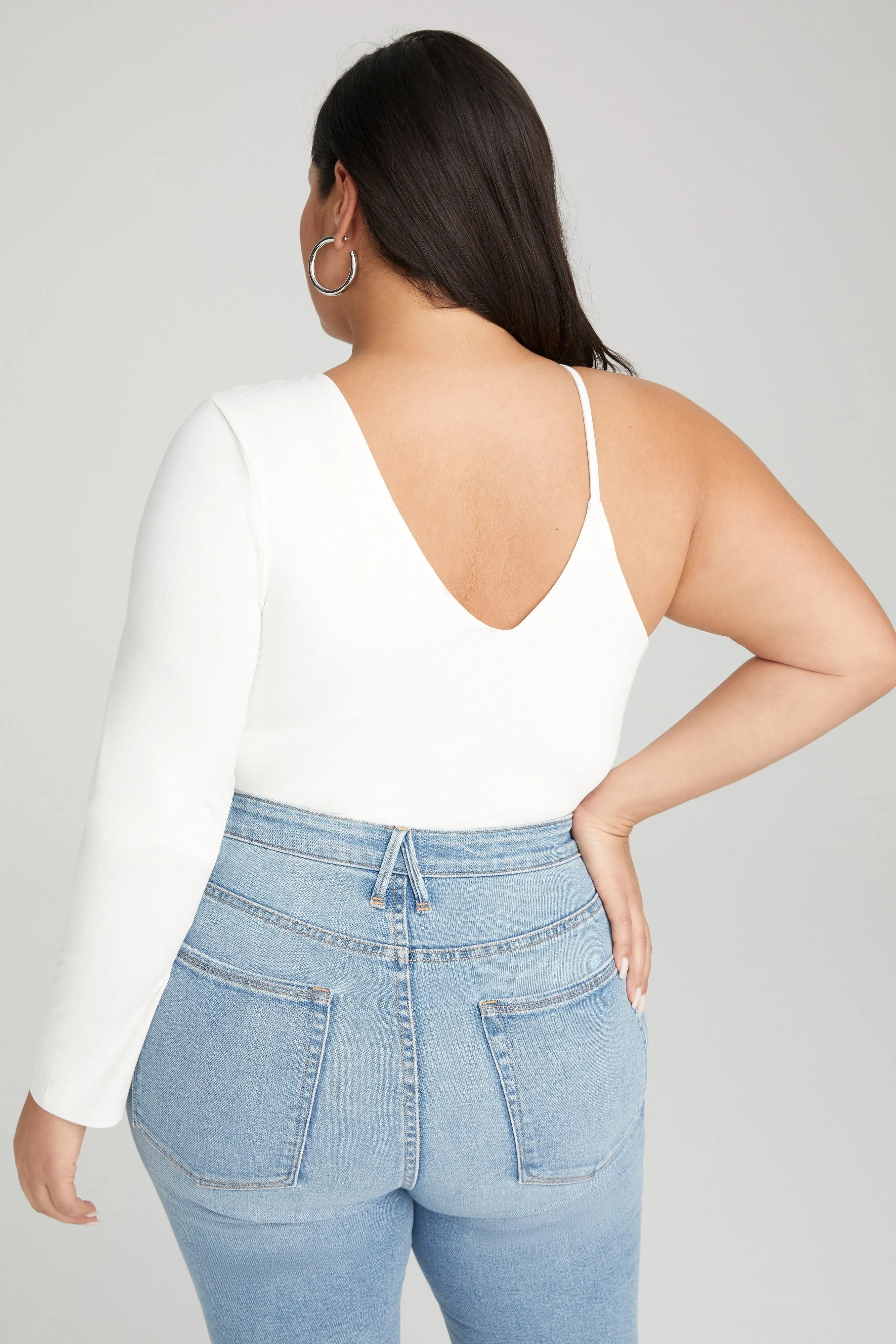 CONFIDENCE BODY | IVORY001