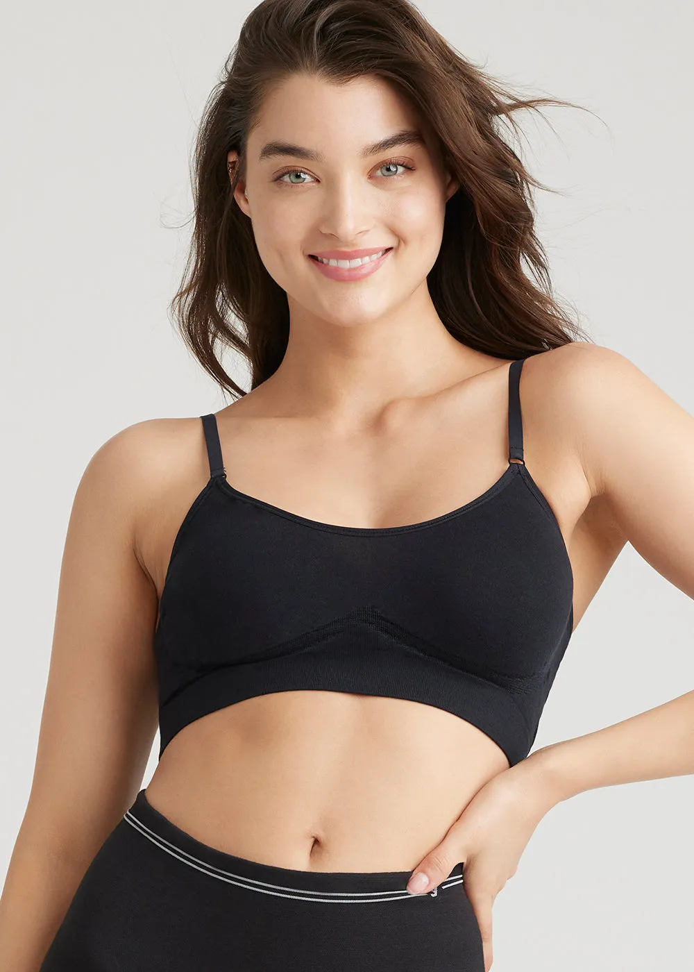 Convertible Scoop Neck Unlined Bralette - Outlast® Seamless