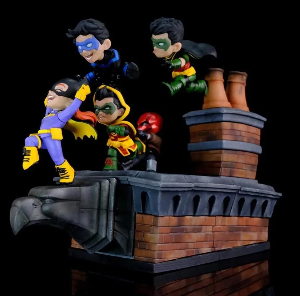 DC Comics Q-Master Gotham Rooftop Diorama