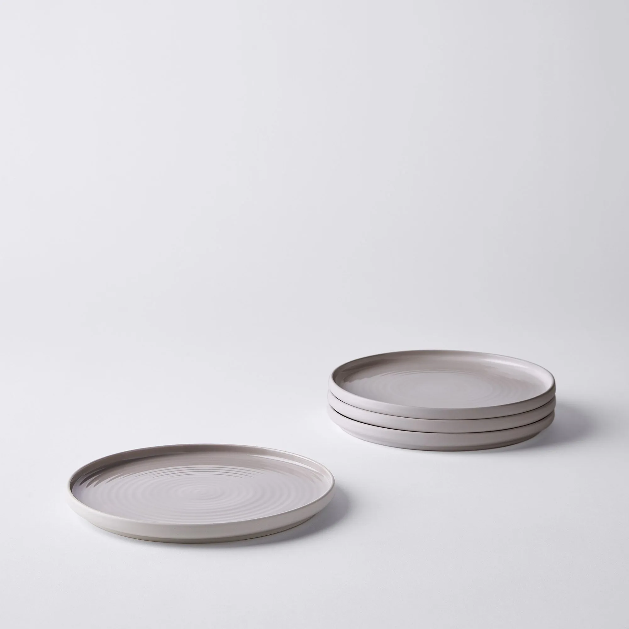 Essential Stoneware Plate, Set of 4