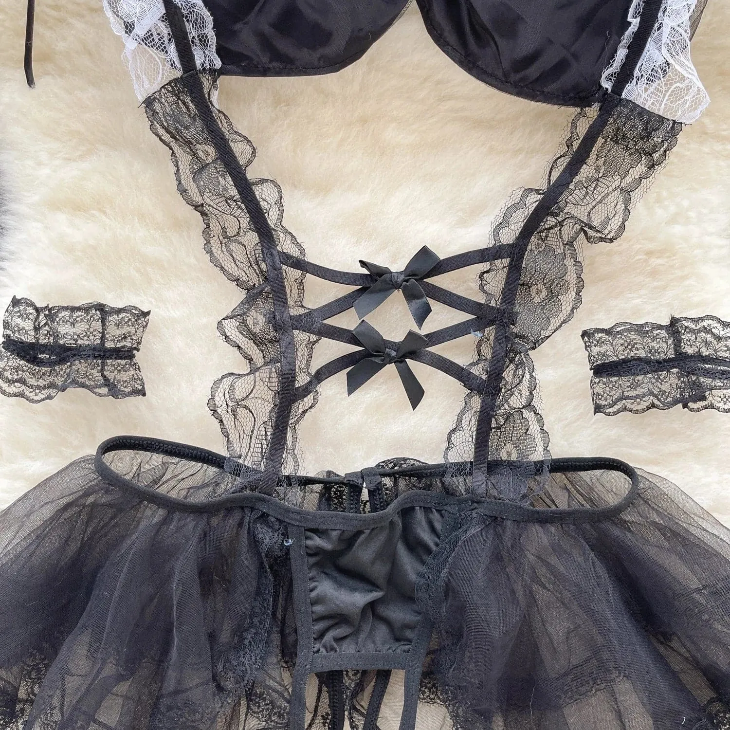 Sheer Lace Erotic Lingerie with Hollow Out Decoration & Patchwork Design